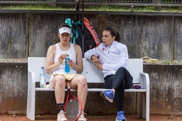 Adelina Krüger 64 - RL der Club an der Alster 2 - LTTC Rot Weiss Berlin 2 : Ergebnis: 6:3